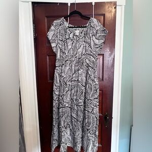 Rachel Zoe Black/Brown & White Leaf-Print Maxi Dress